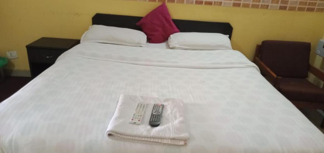 Hotel O Hya'S Homestay Dehradun Dış mekan fotoğraf