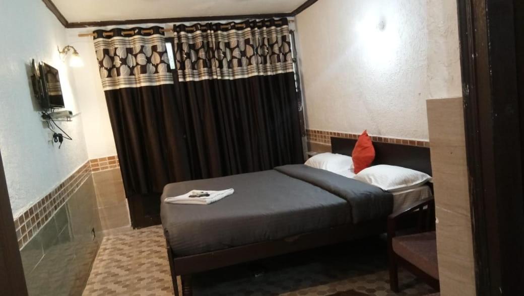 Hotel O Hya'S Homestay Dehradun Dış mekan fotoğraf