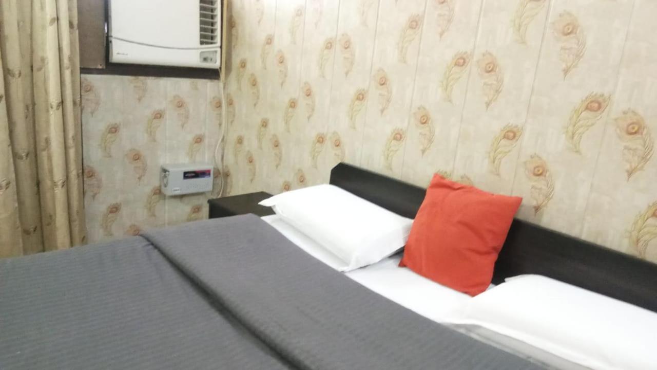 Hotel O Hya'S Homestay Dehradun Dış mekan fotoğraf