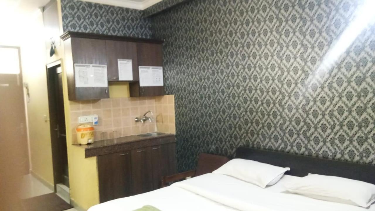 Hotel O Hya'S Homestay Dehradun Dış mekan fotoğraf