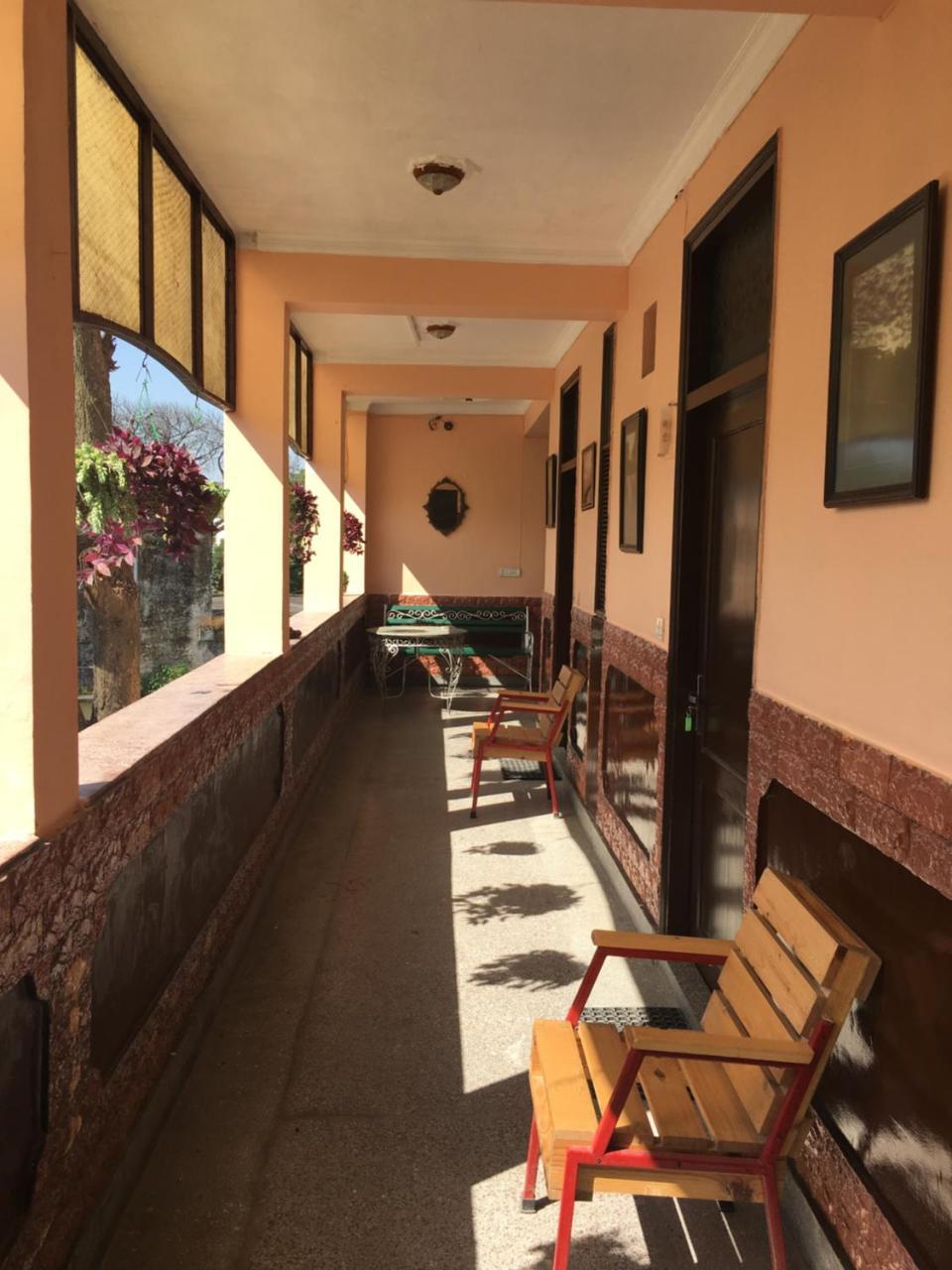 Hotel O Hya'S Homestay Dehradun Dış mekan fotoğraf